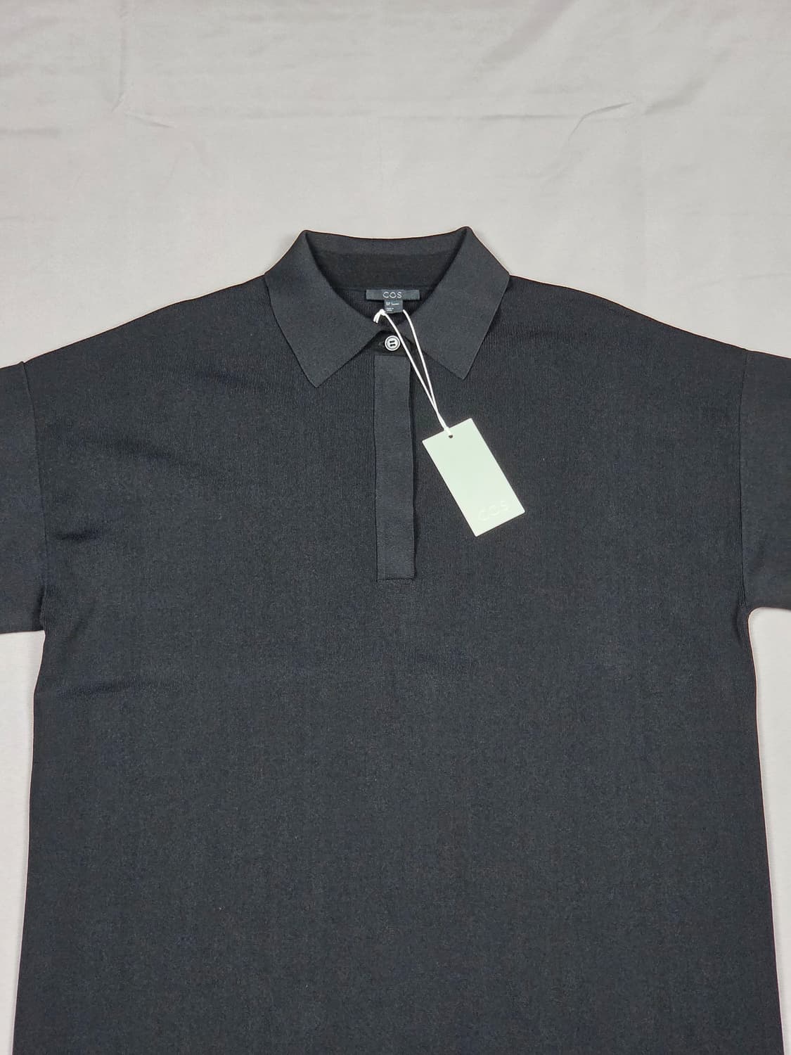 (새상품) [COS] 히든 버튼 하프슬리브 폴로 탑 니트 | S00101 상품이미지2