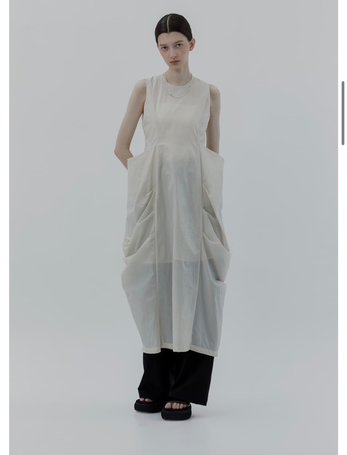 새상품)트리밍버드 드레이프 포켓 슬리브리스 드레스 원피스 상품이미지4