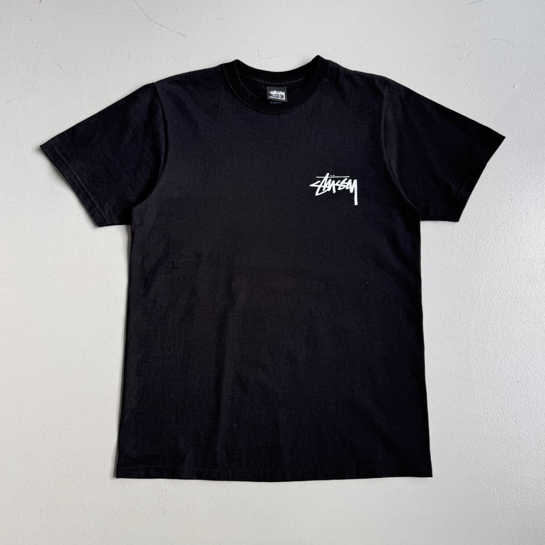 스투시 블랙 체리 반팔 티셔츠 상품이미지2