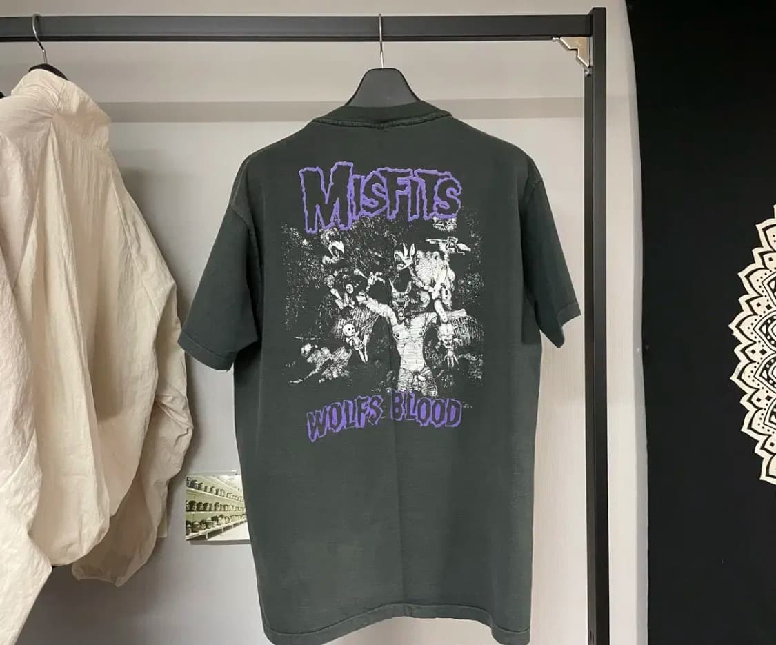미스피츠 90s 밴드티 상품이미지3