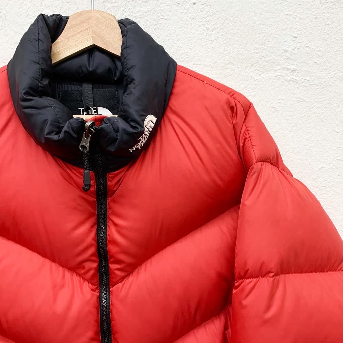 노스페이스 90s 레드 TNF 어센트 600 구스 다운 상품이미지3