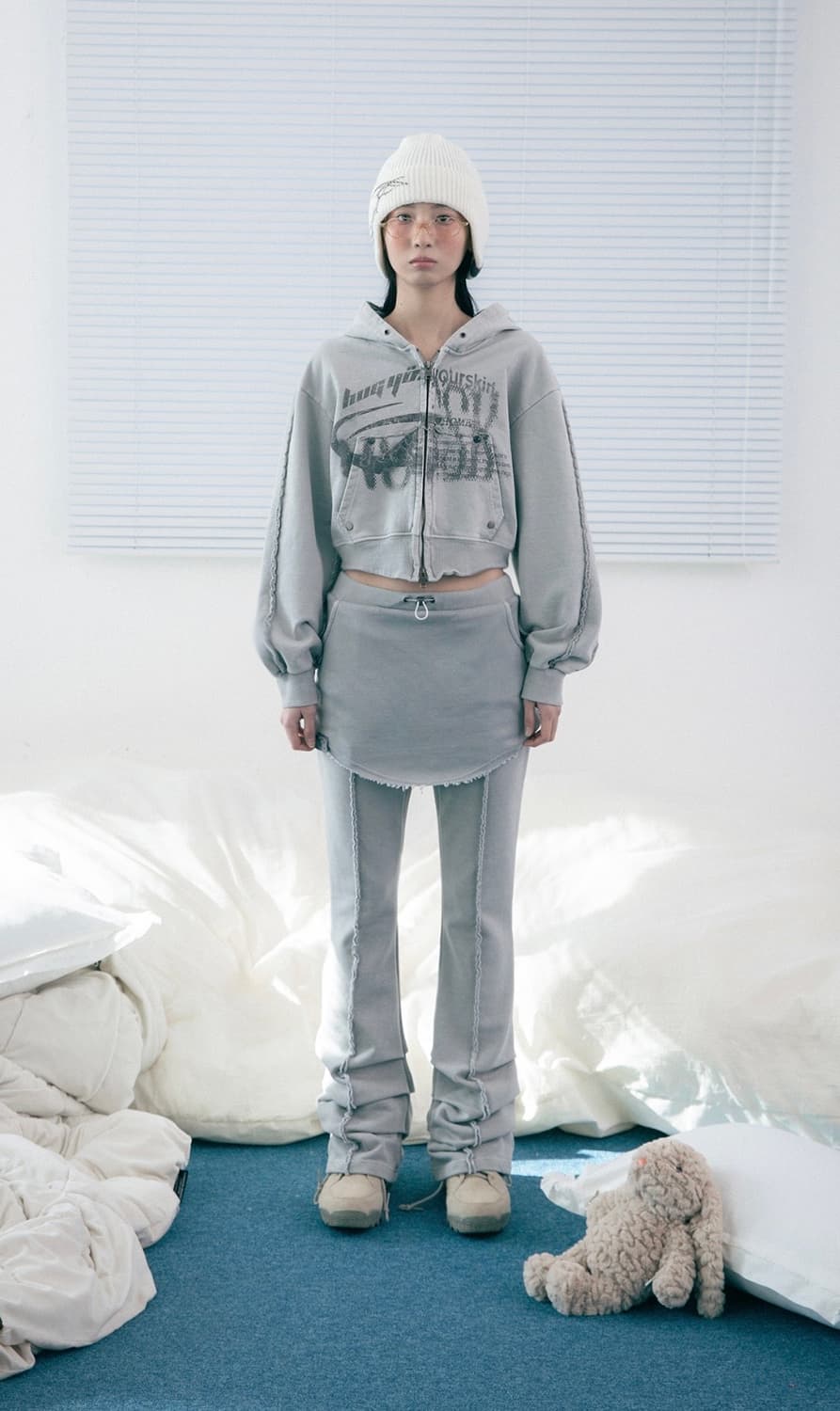 허그유어스킨 로고 후드 집업 + 워시드 스커트 팬츠 셋업 판매 상품이미지1