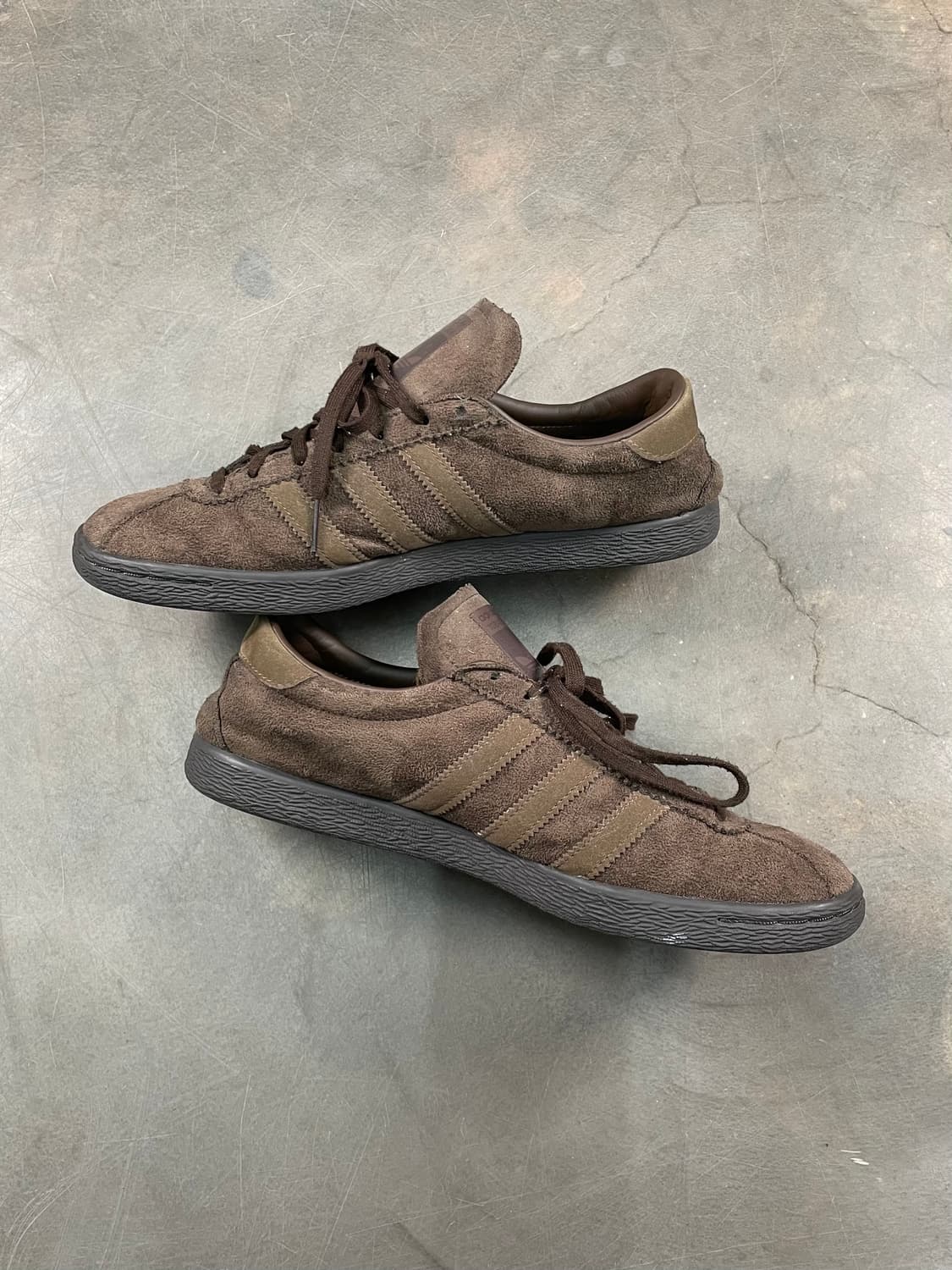 아디다스 토바코 그루엔 다크 브라운 상품이미지2