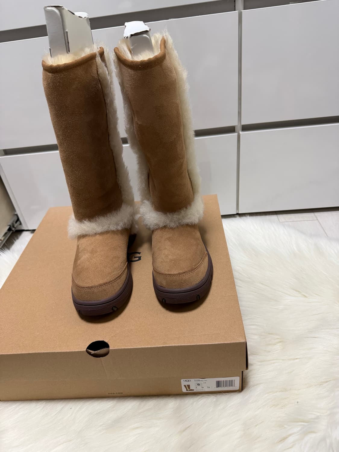 Ugg어그sunburst 부츠 새상품 ugg직구 us6사이즈 상품이미지1