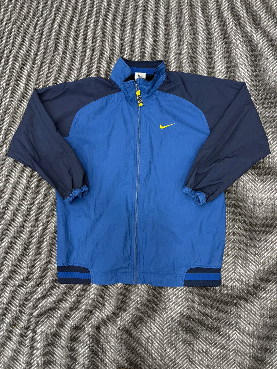 나이키 바람막이 상품이미지1