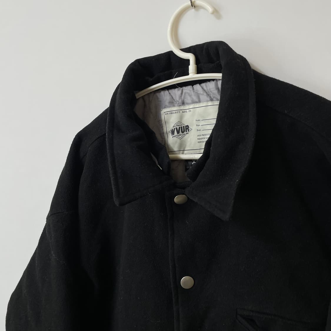 [ XL ] WVUR 남성 로고 누빔 바시티 자켓 상품이미지3