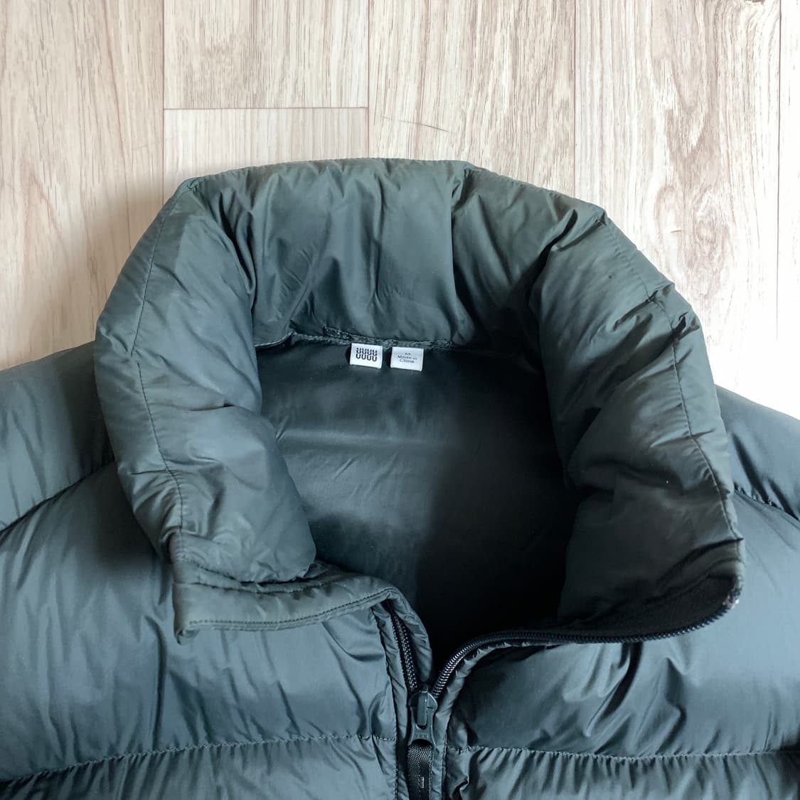 유니클로U 봉패딩 울트라라이트다운 그린 M 상품이미지3