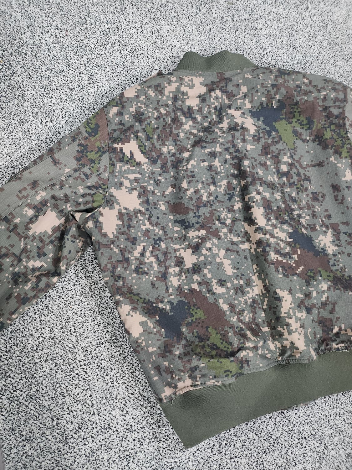 밀리터리 디지털 카모 전차병 점퍼 상태좋음 상품이미지5