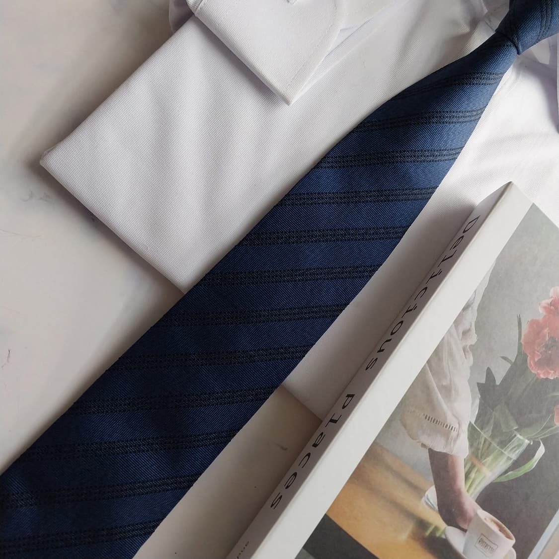 바나나리퍼블릭 넥타이 네이비 스트라이프 A+등급 K2465
 상품이미지6