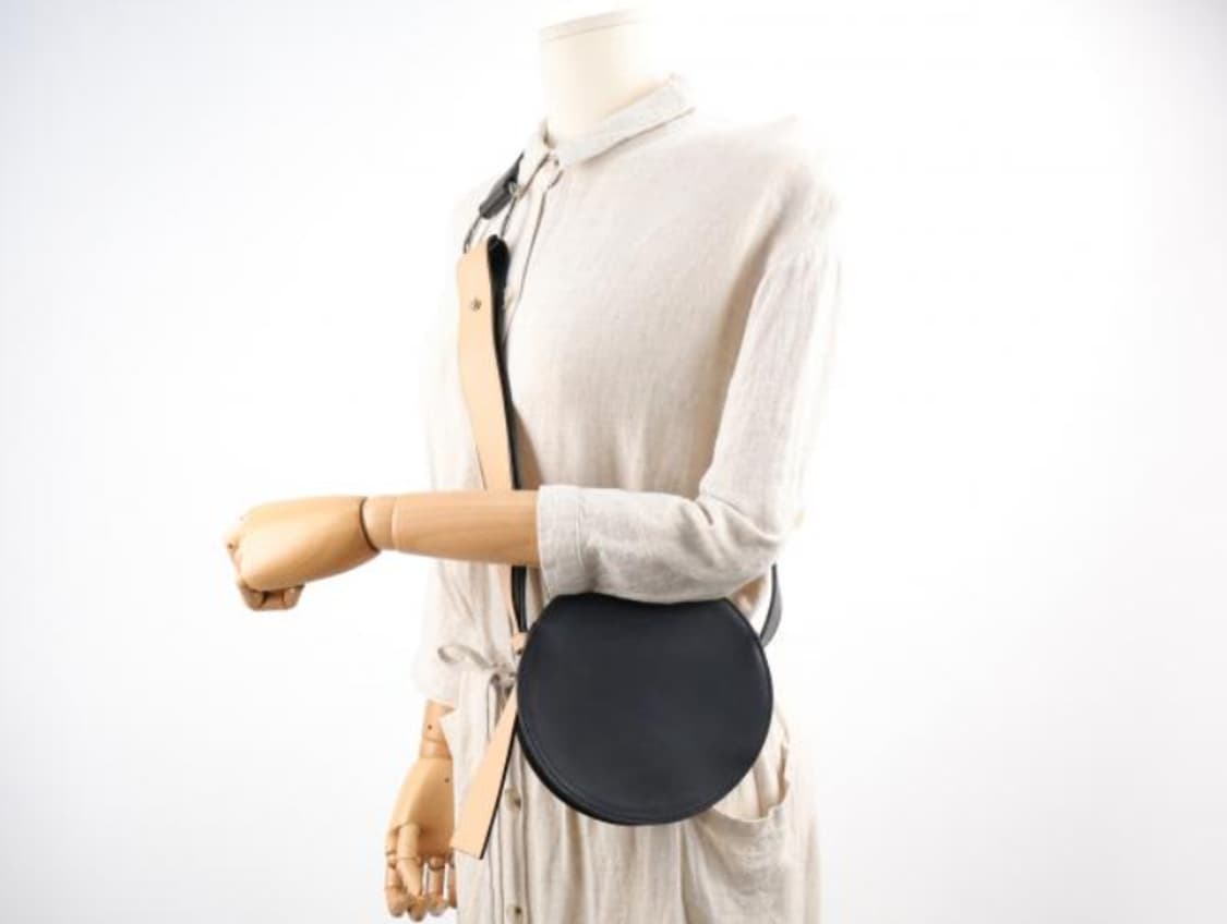 피코먼트 크로스백 상품이미지10