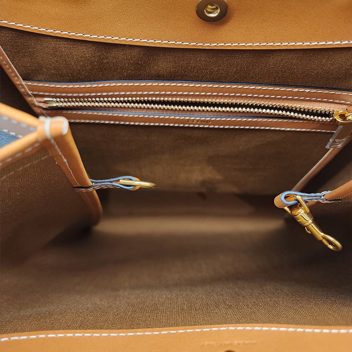 셀린느 123832O90.03MI 미디엄 플랫 쇼퍼 26ss 상품이미지9