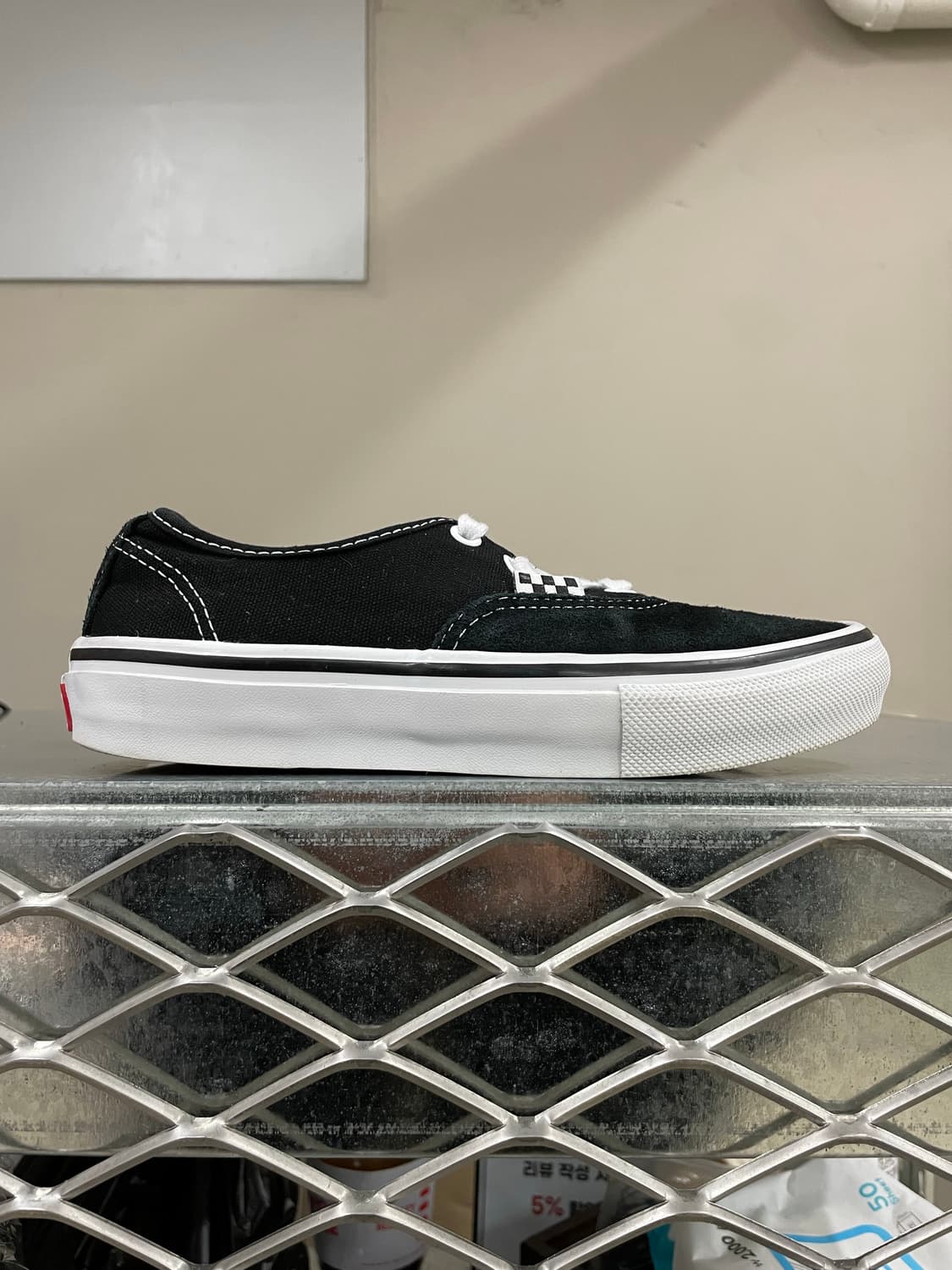 반스 어센틱 스케이트 블랙 화이트 230 (gr-4471) 상품이미지4