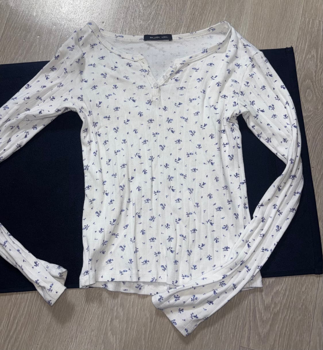 플라워 패턴 롱슬리브 탑 상품이미지1