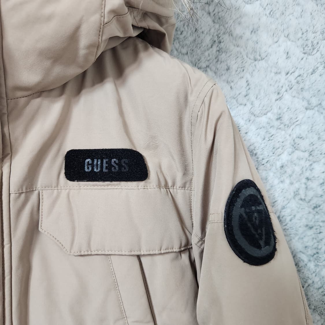 H784 [100] 게스 덕다운 슬림 패딩 점퍼
 상품이미지2