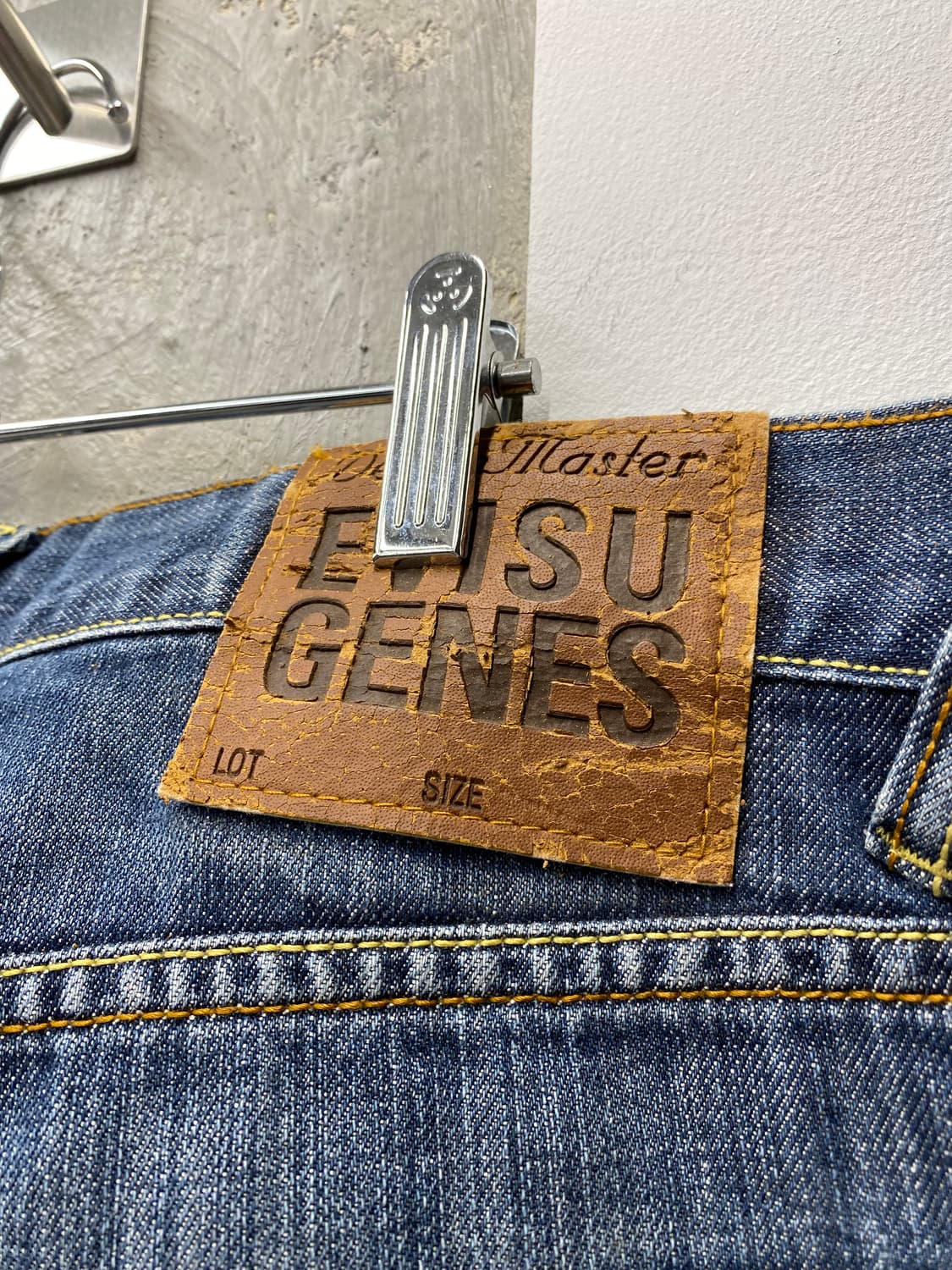 [32] EVISU 에비수 루즈 스트레이트 핏 데님팬츠 상품이미지7