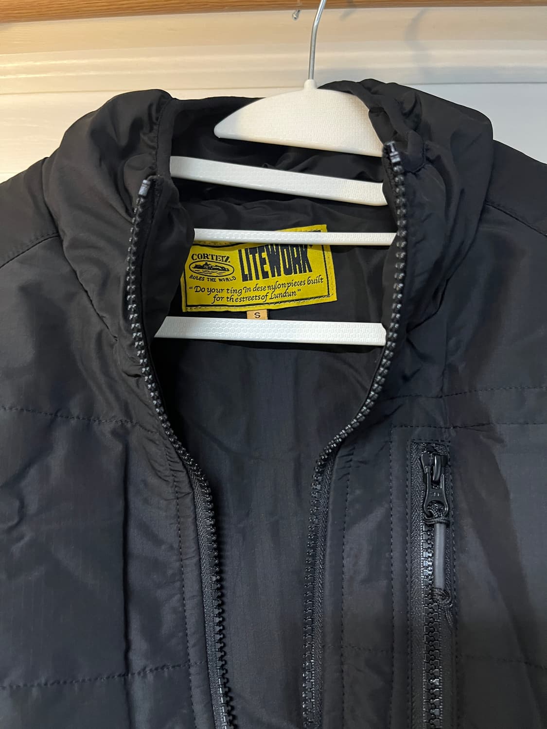 코르테이즈 경량 패딩 상품이미지2