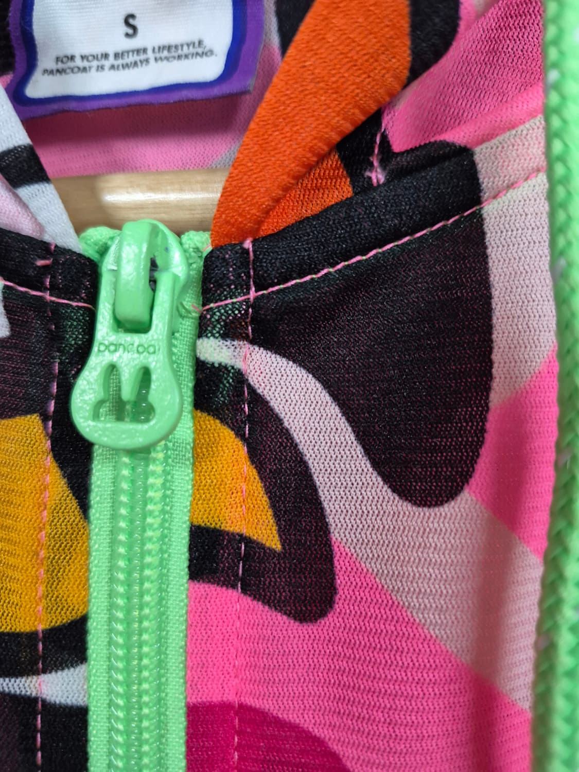 팬콧 워터그래피티 후드 집업 상품이미지5