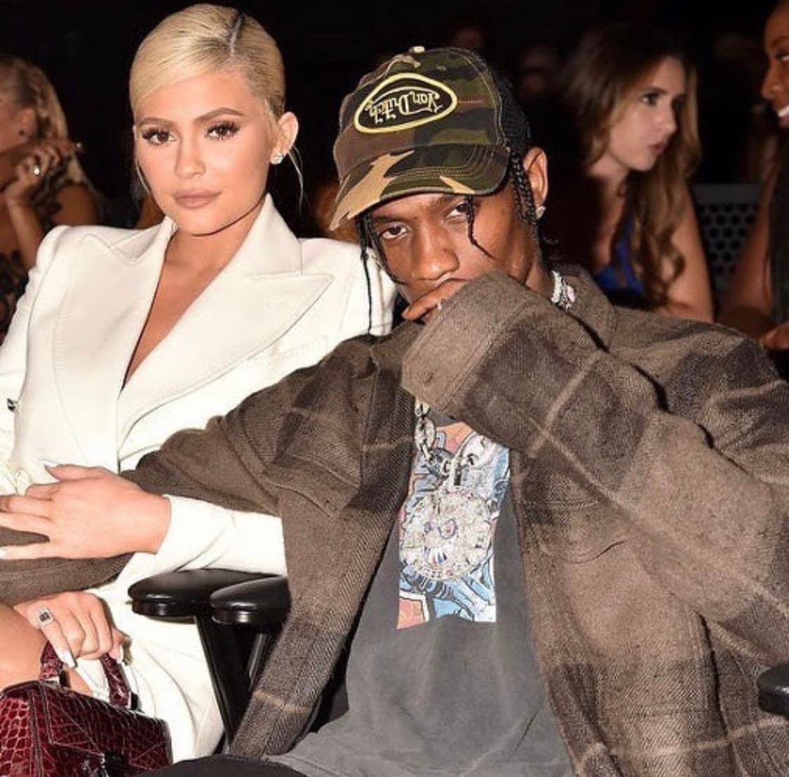 본 더치 x 에릭 보스트롬 포레스트 패치워크 트러커 캡 상품이미지2