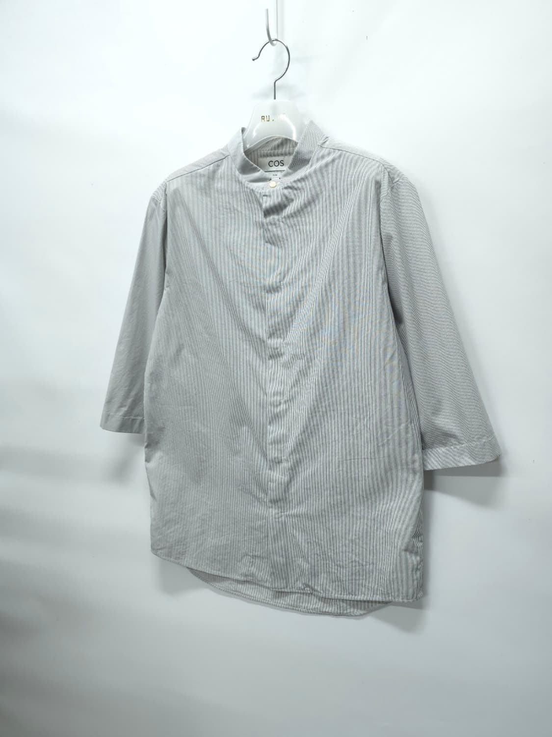 COS 코스 남성 밴드 카라 스트라이프 7부 셔츠 (100) 상품이미지2
