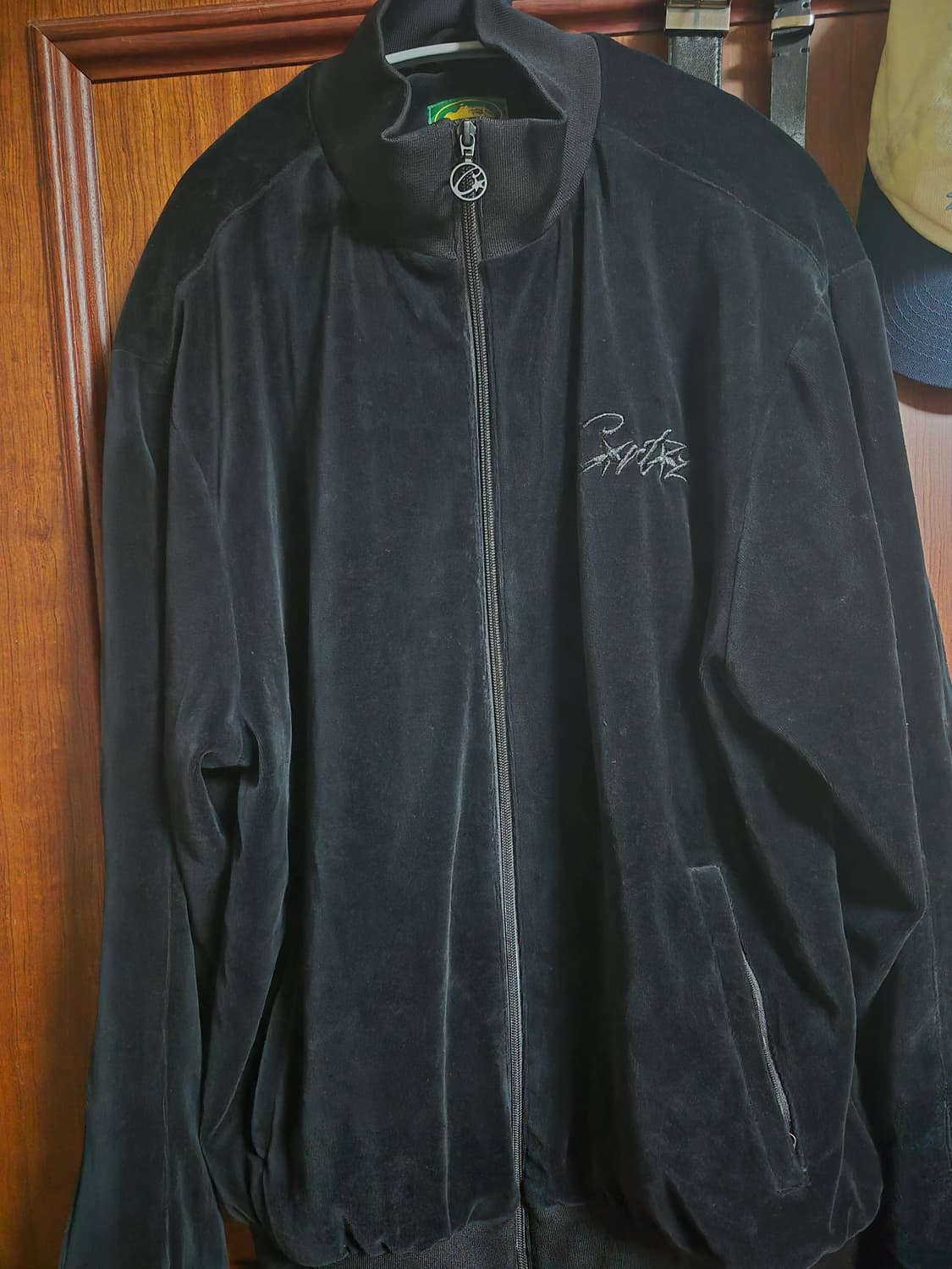 코르테이즈 벨루어 자켓 상품이미지2