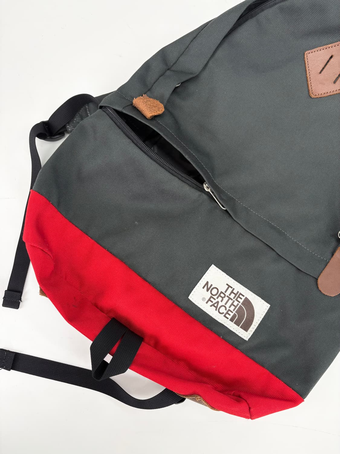 THENORTHFACE 노스페이스 백팩 레드차콜 상품이미지7