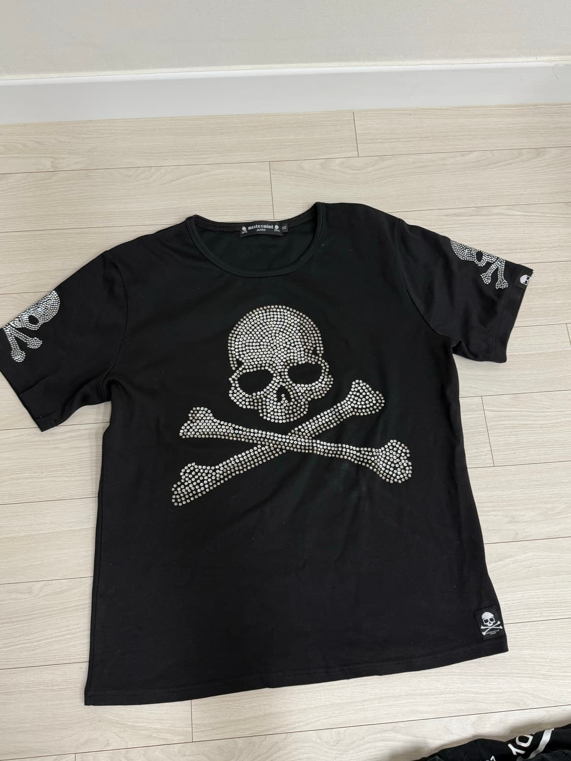 마스터마인드재팬 스컬 비즈 티셔츠 상품이미지2