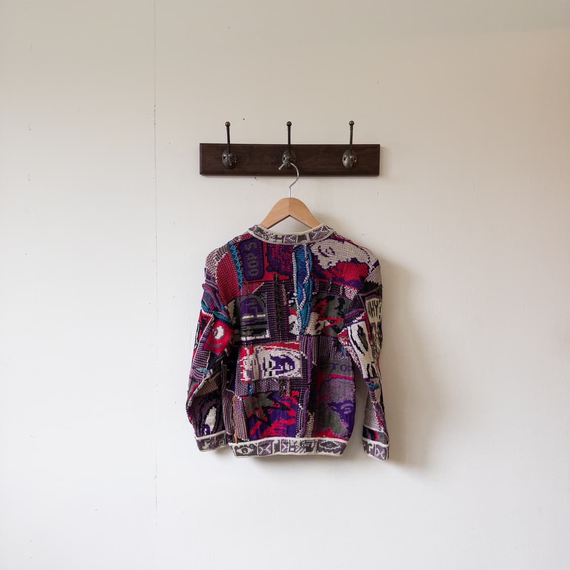 쿠지 그래픽 아이 케이블 스웨터 상품이미지6