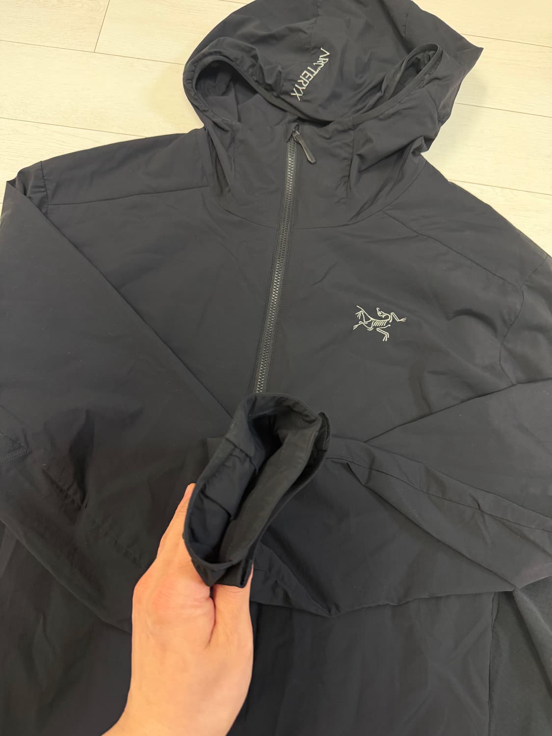 아크테릭스 아톰 SL   L 사이즈  상태 9.6/10 사진찍고 일단 절 상품이미지2