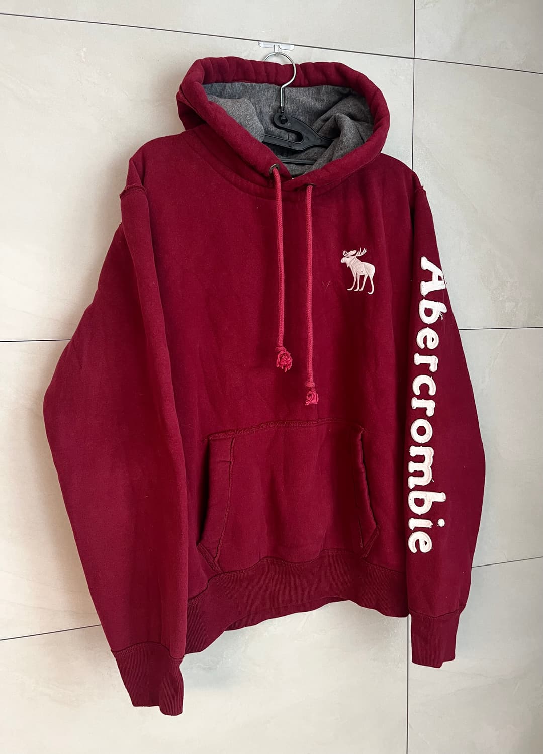아베크롬비 화이트순록 버건디 후드티 [L] 상품이미지2