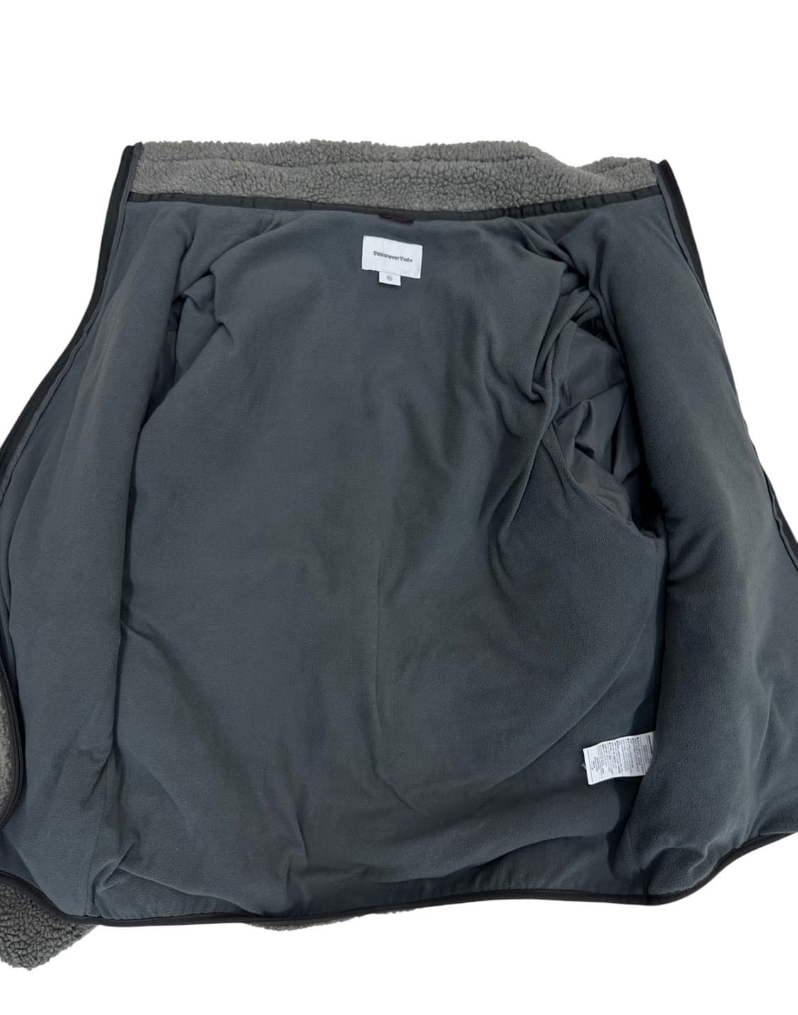 디스이즈네버댓 후리스 차콜 (XL~2XL) 상품이미지8