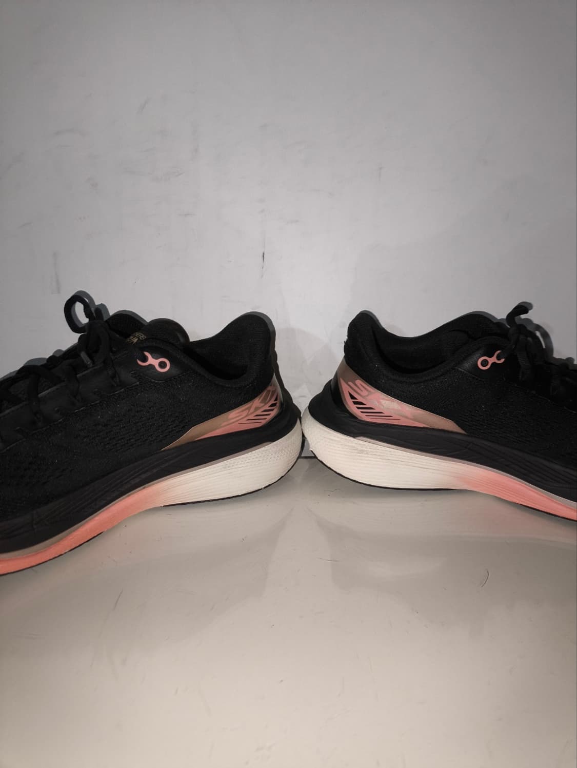 260mm 스케쳐스 맥스쿠셔닝 프로펄션 러닝화 상품이미지7