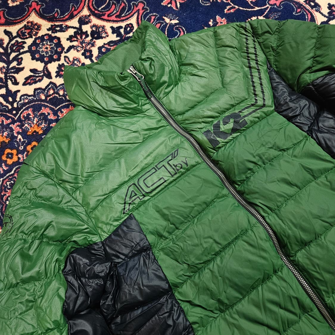 케이투(K2) ACT by K2 센터로고 거위털 경량패딩 100 상품이미지2