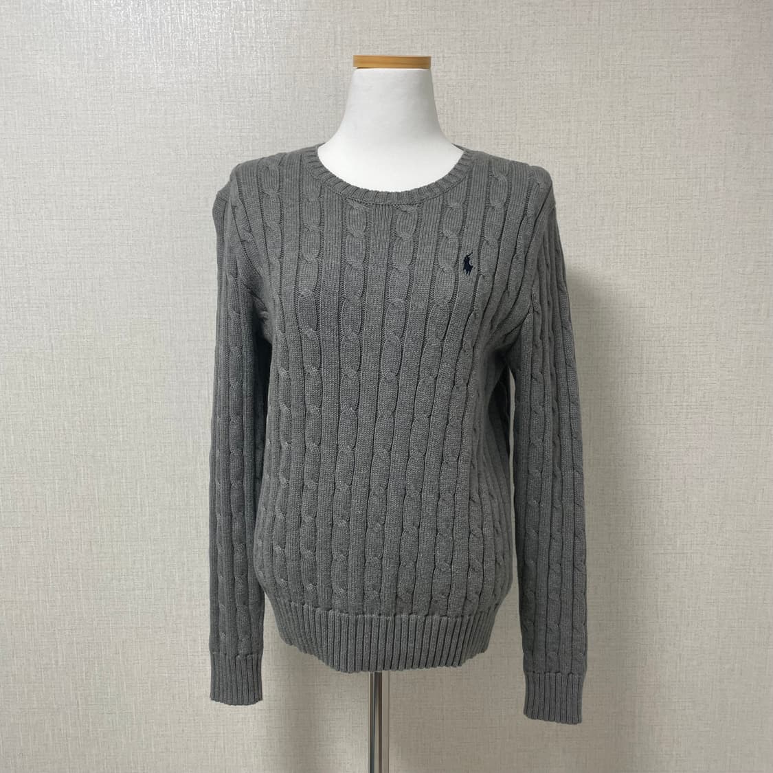 폴로 코튼 케이블 니트 그레이 (m) 상품이미지1