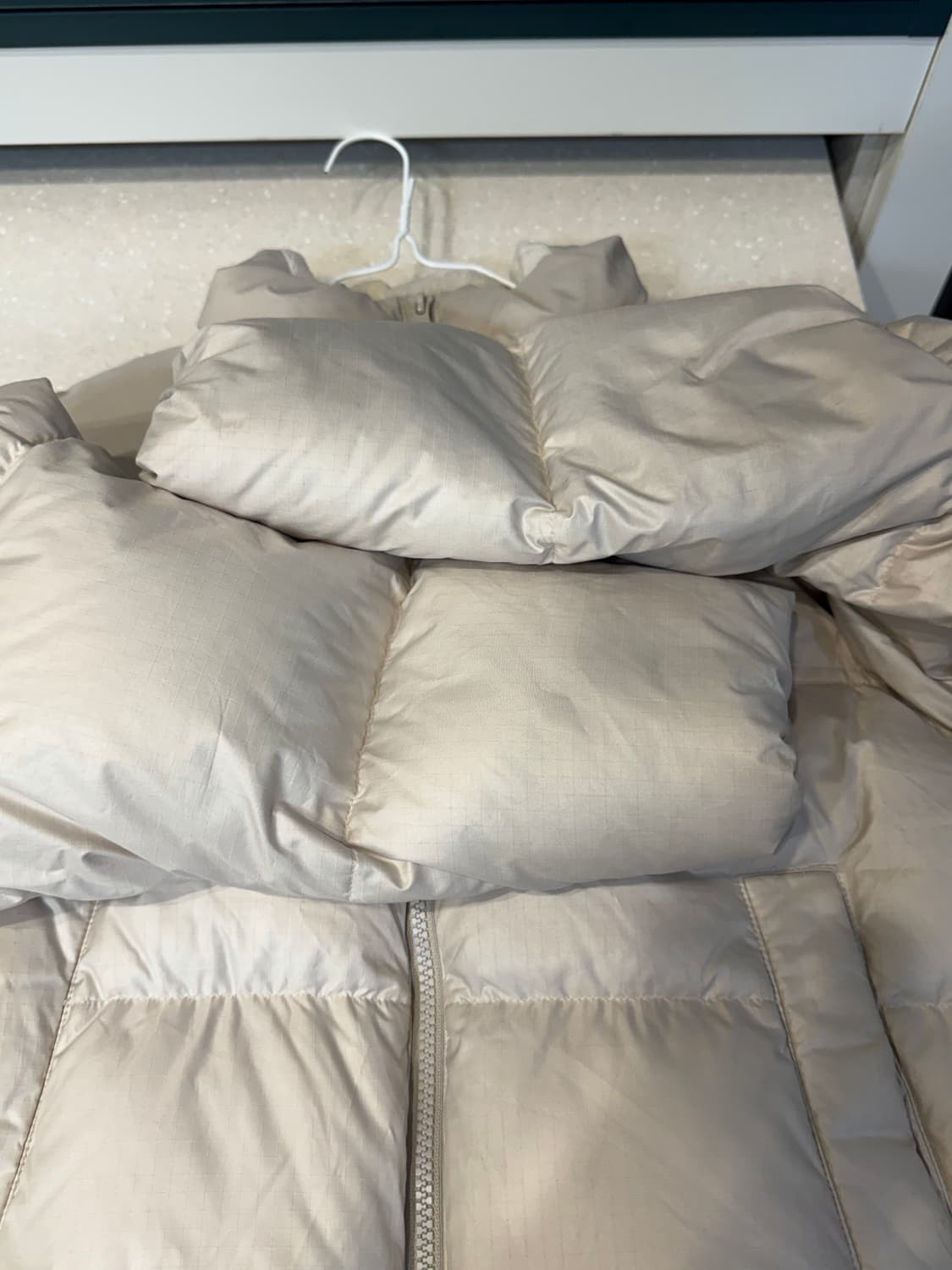 (S) 노스페이스 화이트라벨 눕시 숏패딩 크림 베이지 상품이미지4