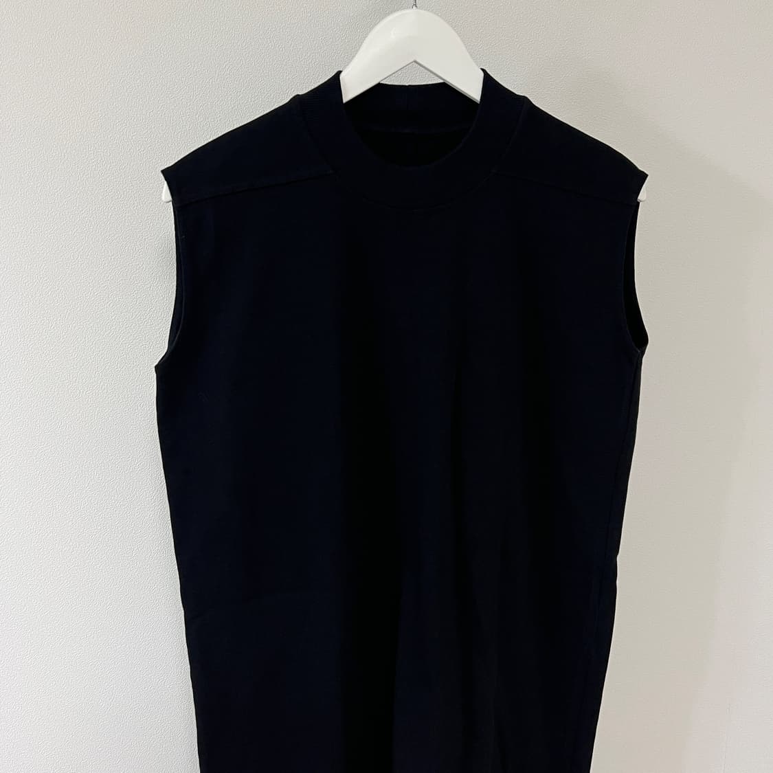 릭오웬스 17SS "WALRUS" 헤비 코튼 슬리브리스 나시 상품이미지3