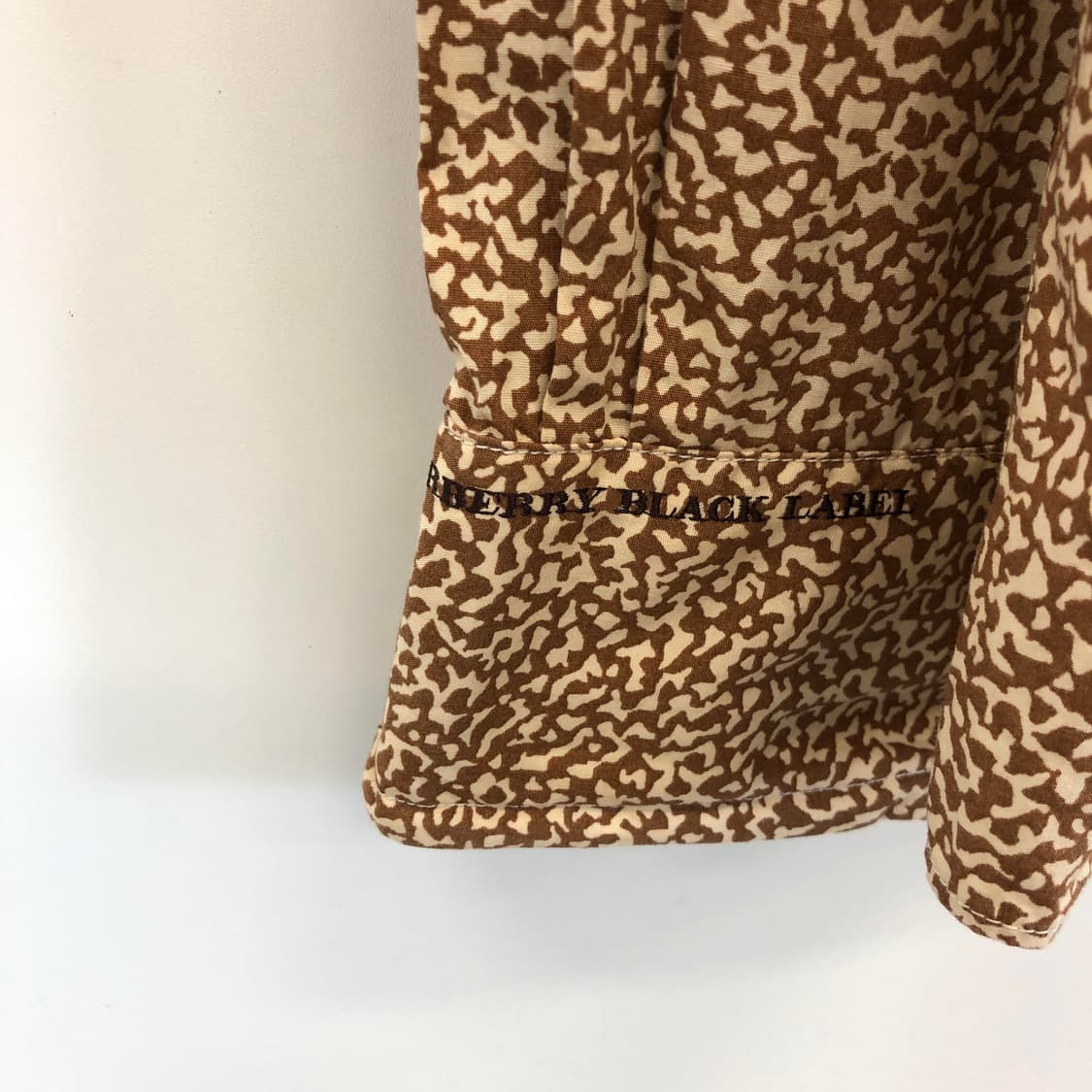 버버리 JPN 블랙라벨 웨스턴 패턴셔츠 95 상품이미지3