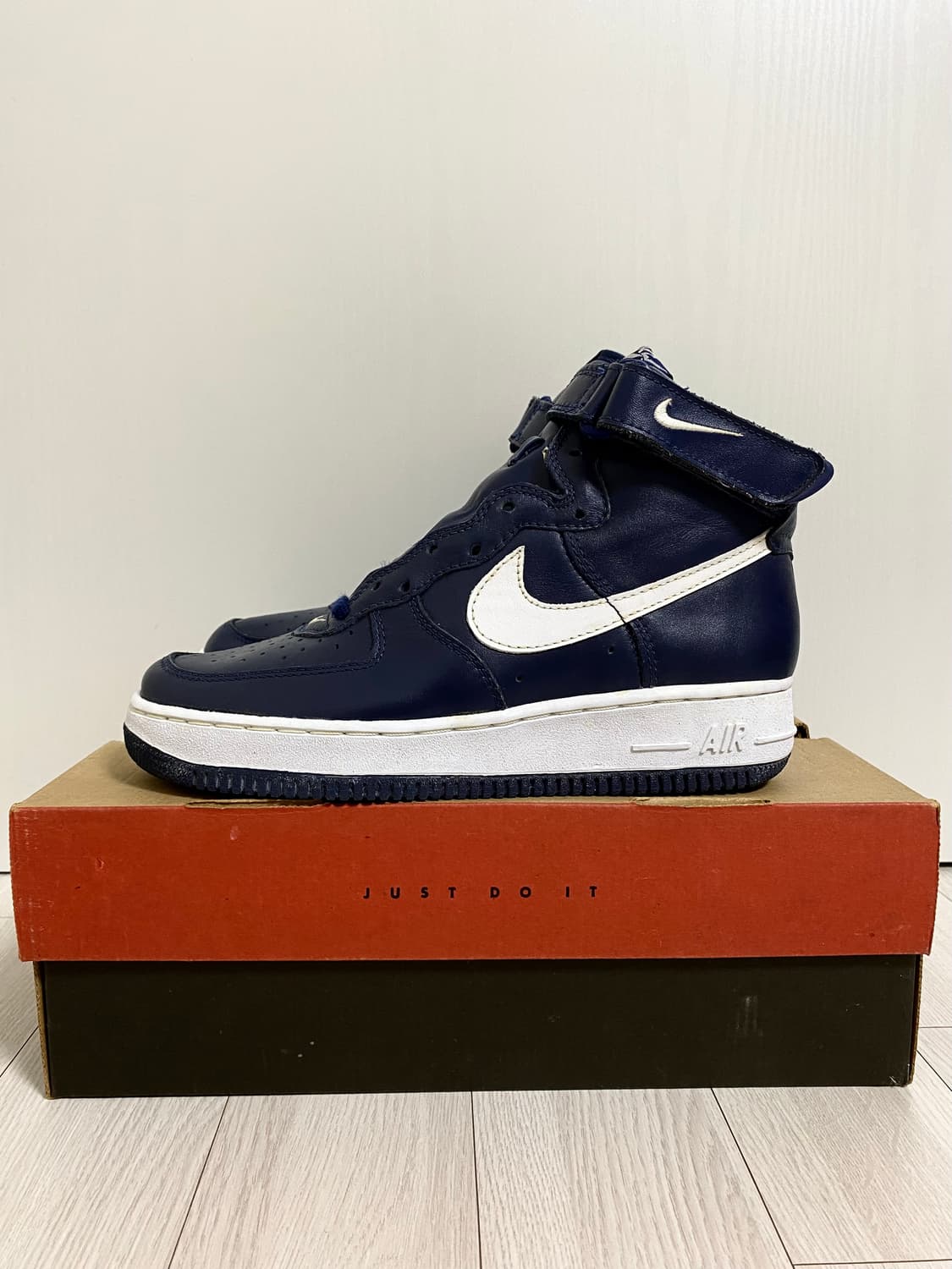1996년 NIKE AIR FORCE 1 HIGH SC OG  상품이미지1