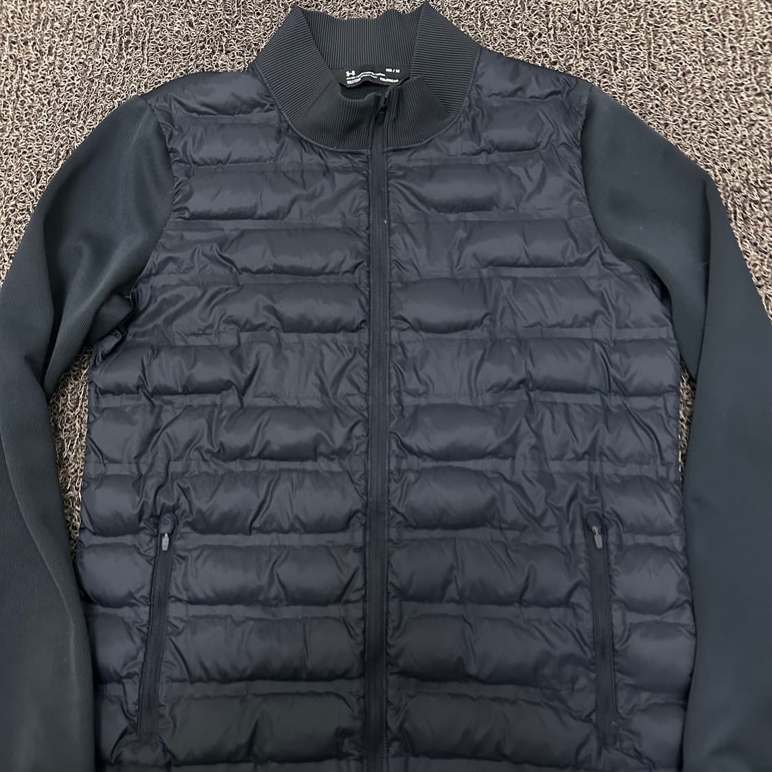 언더아머 기능성 콜드기어 하이브이드 패딩 점퍼 블랙 M 상품이미지2