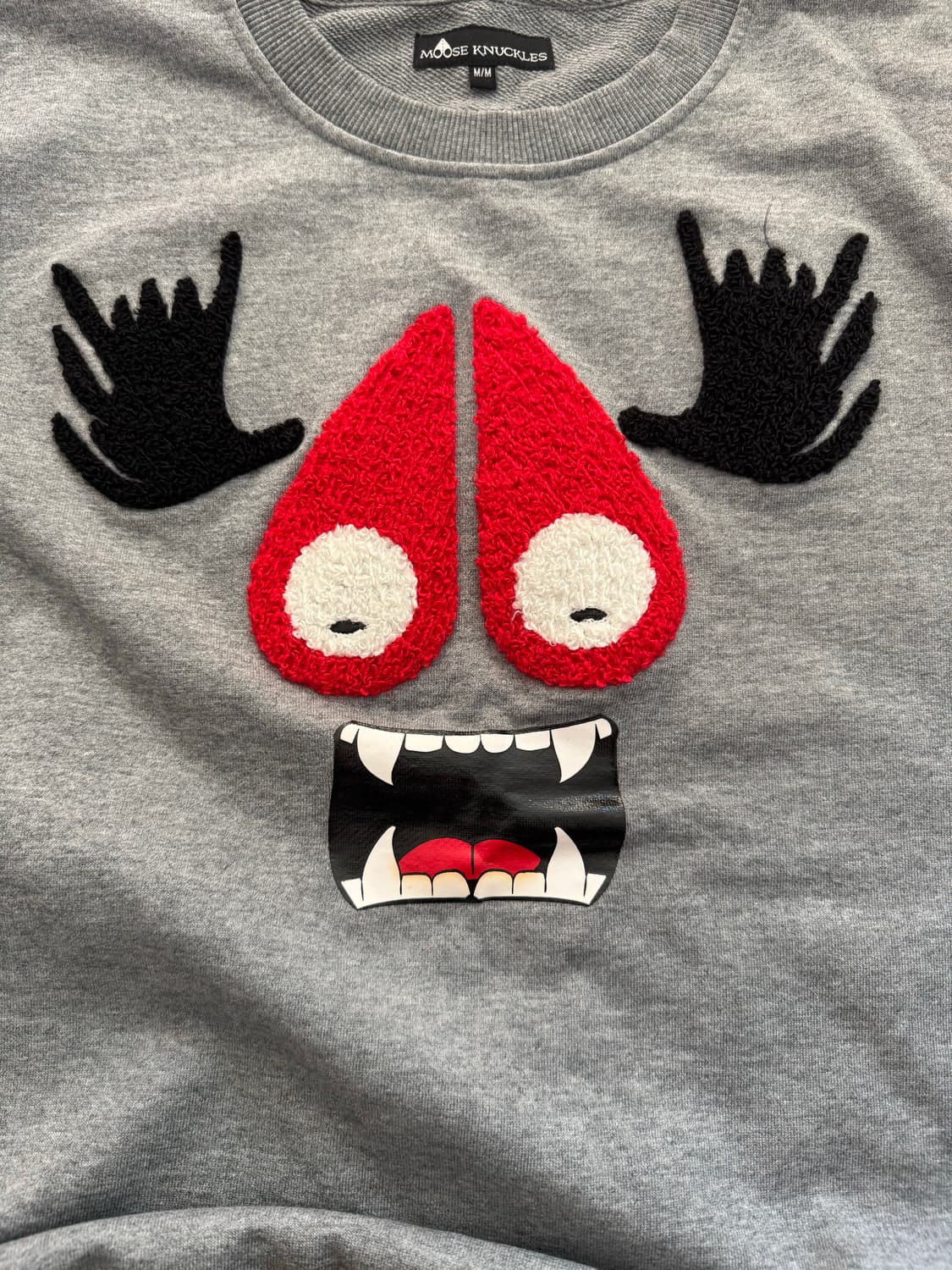 (M)무스너클 몬스터 자수 맨투맨 티셔츠 상품이미지3