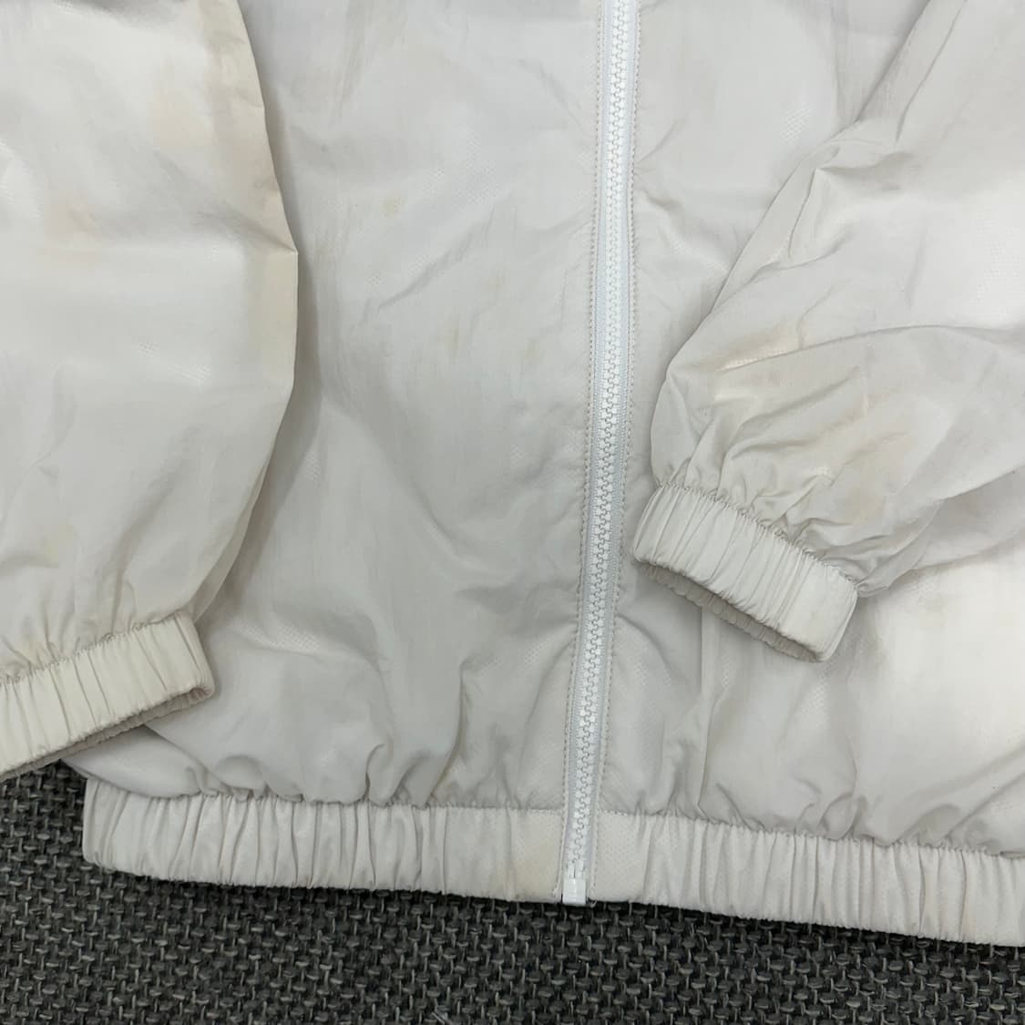 나이키 신형 빈티지 화이트 바람막이 S 상품이미지6