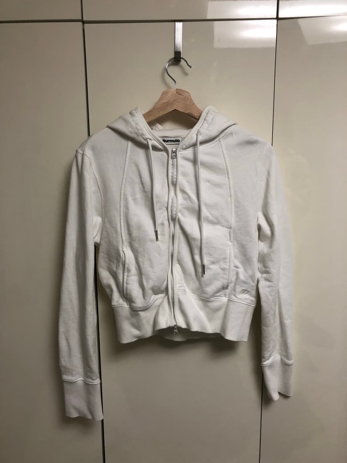 버뮬라 CROP HOODIE ZIP UP 상품이미지1