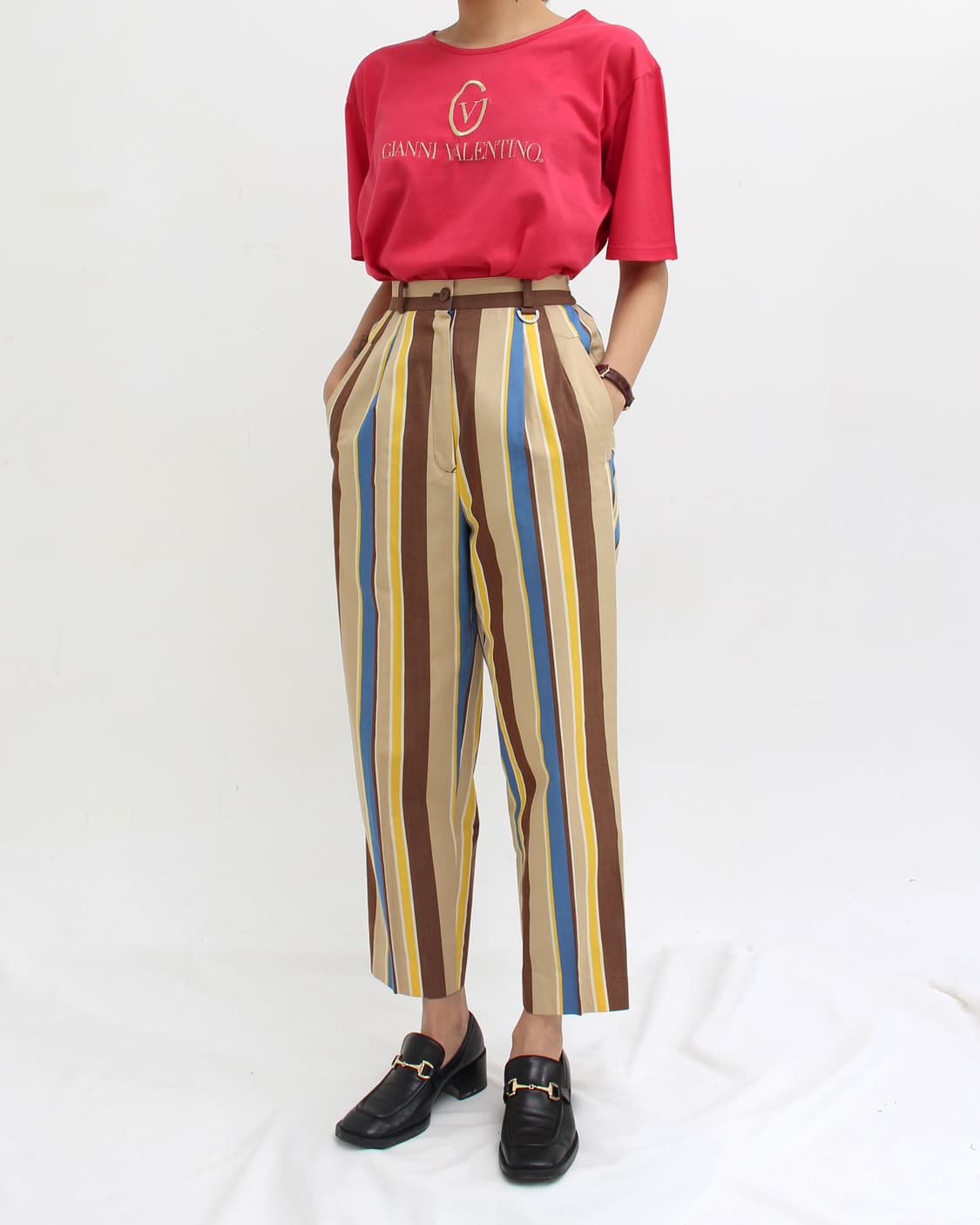 지아니 발렌티노 Valentino 레드 골드 로고 자수 반팔티셔츠 상품이미지3