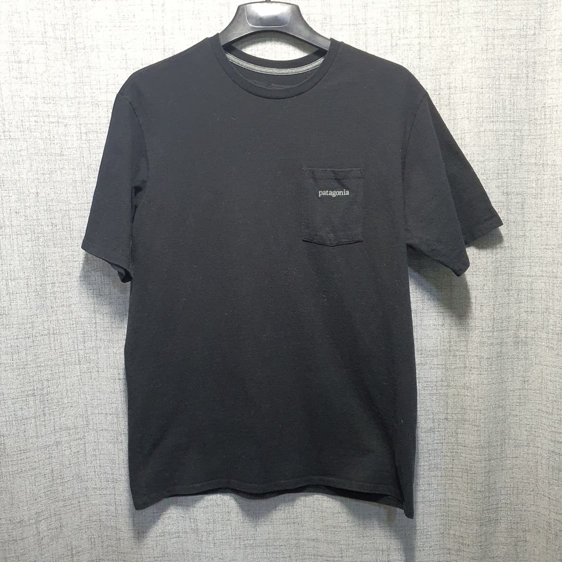 파타고니아 포켓 반팔 티셔츠 블랙  상품이미지1