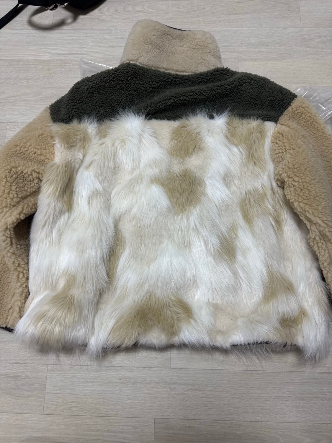 [Free] 더오픈프로덕트 후리스 퍼 플리스 자켓 상품이미지3