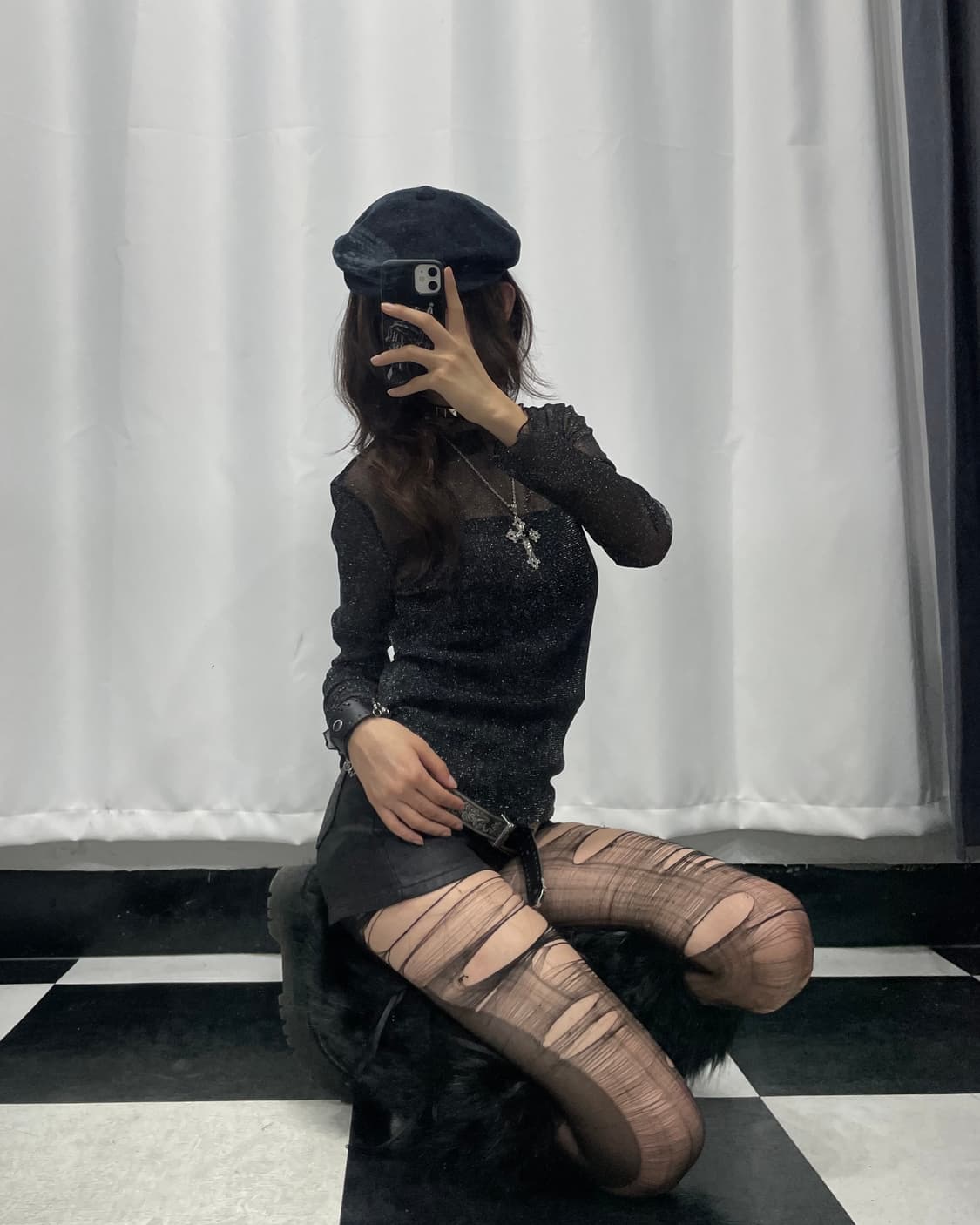 🎸블랙 글로시 씨스루 롱슬리브🎸 상품이미지2