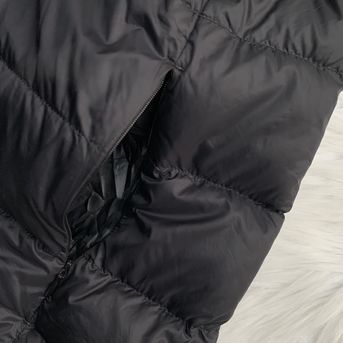 일본 유니클로 울트라 라이트 다운 경량 롱패딩 1719 상품이미지4