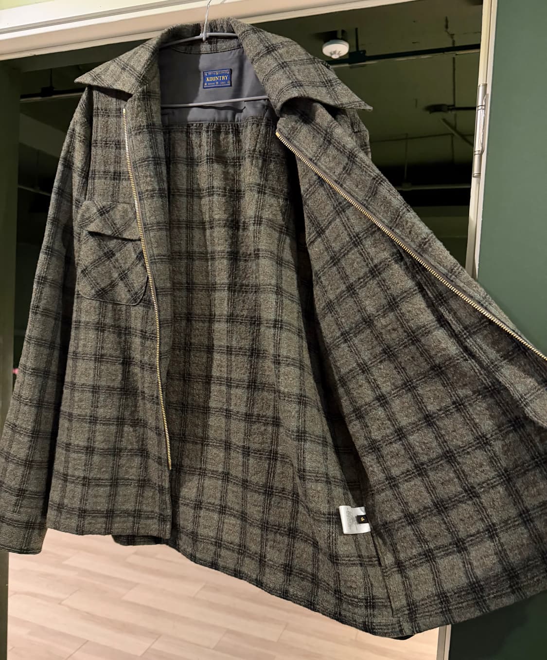 캐피탈 울 체크 집업 프렌드 포켓 보드 셔츠 (그린) 상태 S급 상품이미지2