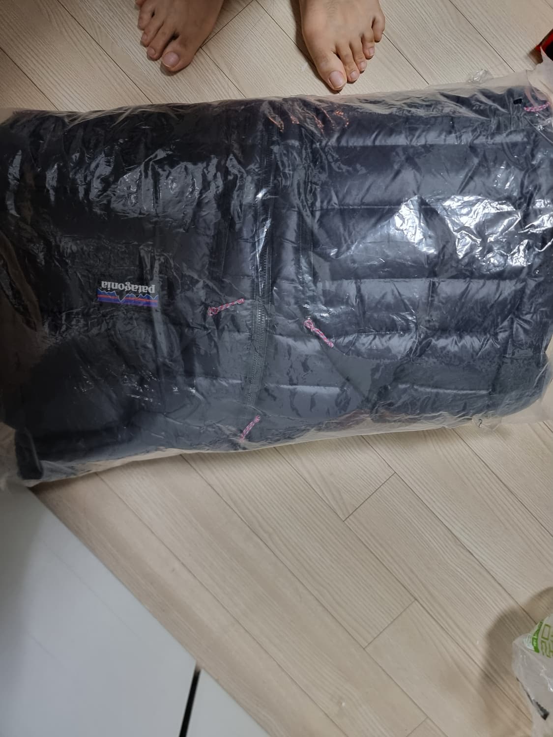 파카고니아 알프로프트 블랙 패딩 L사이즈 체감 105 상품이미지1