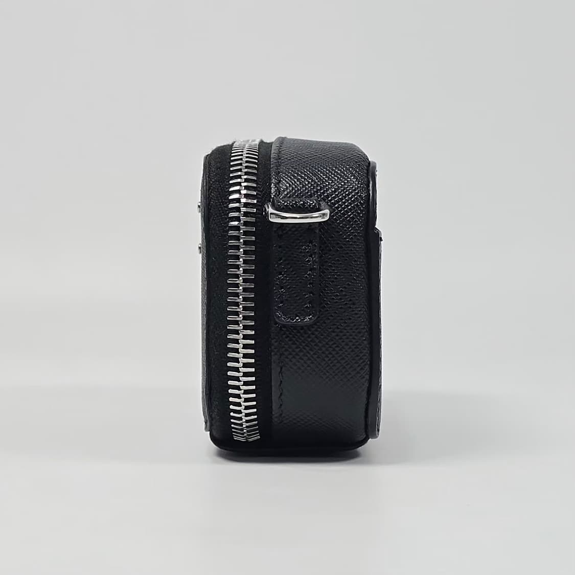 프라다 사피아노 레더 미니 파우치 크로스백 상품이미지4