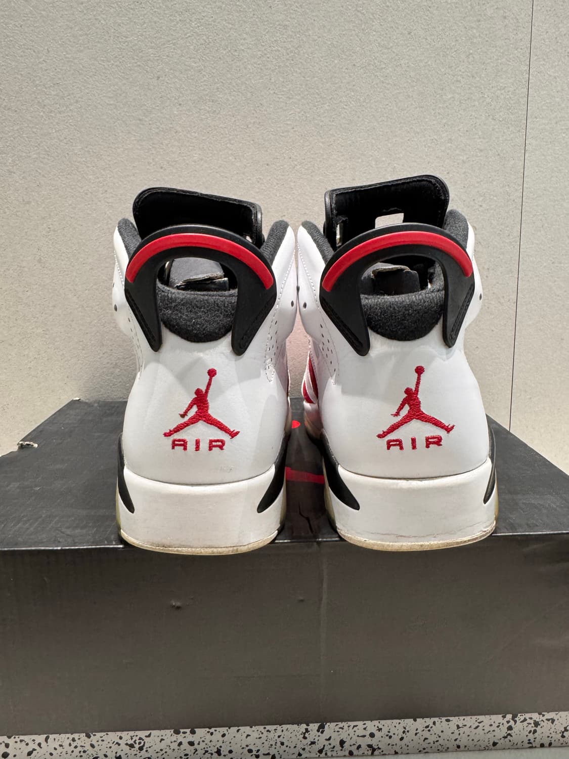 조던6 카마인 팝니다(260mm) 상품이미지3